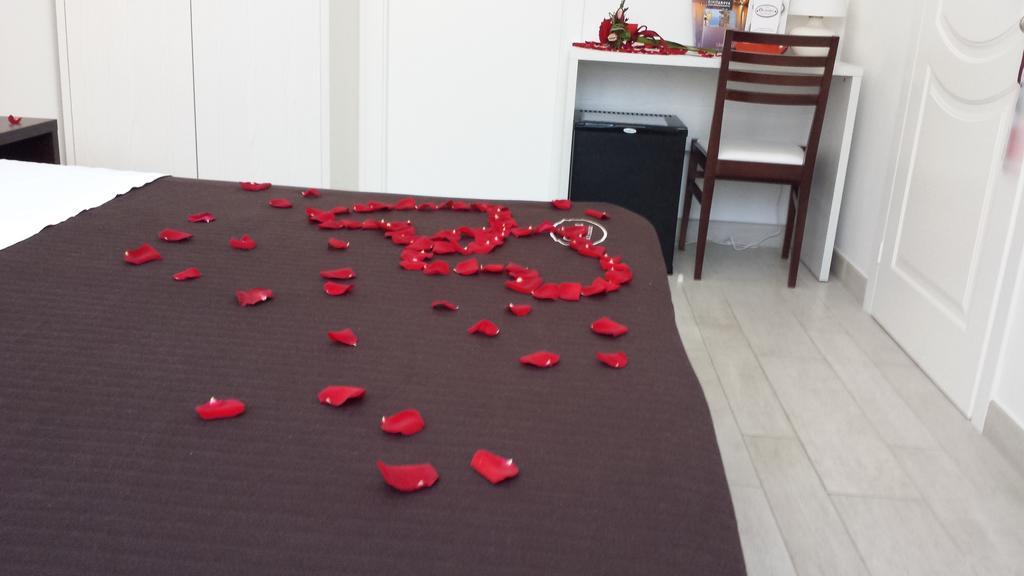 Orchidea Rooms & Suites ชิวิตาโนวา มาร์เค ภายนอก รูปภาพ